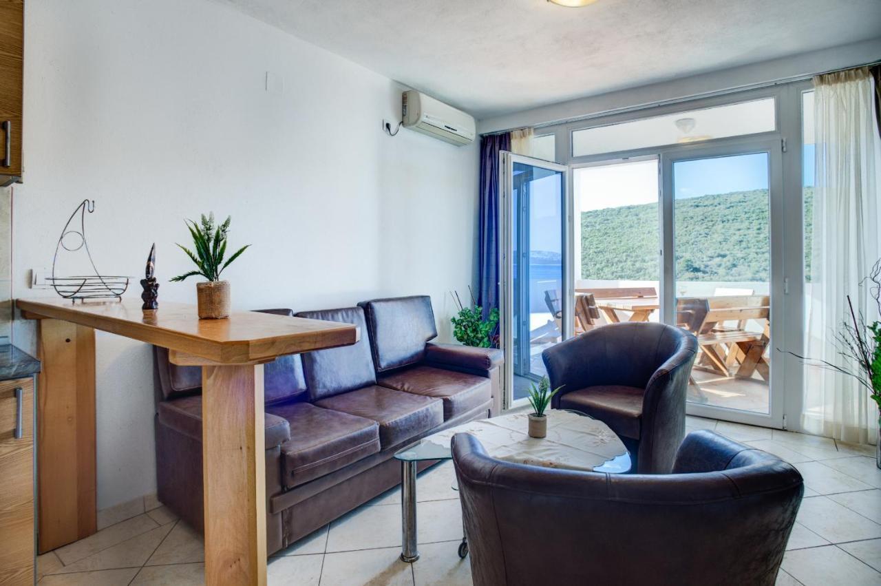 Apartments Vesna Tivat Exteriér fotografie
